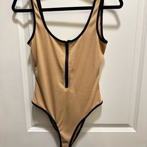 Shein bodysuit size medium